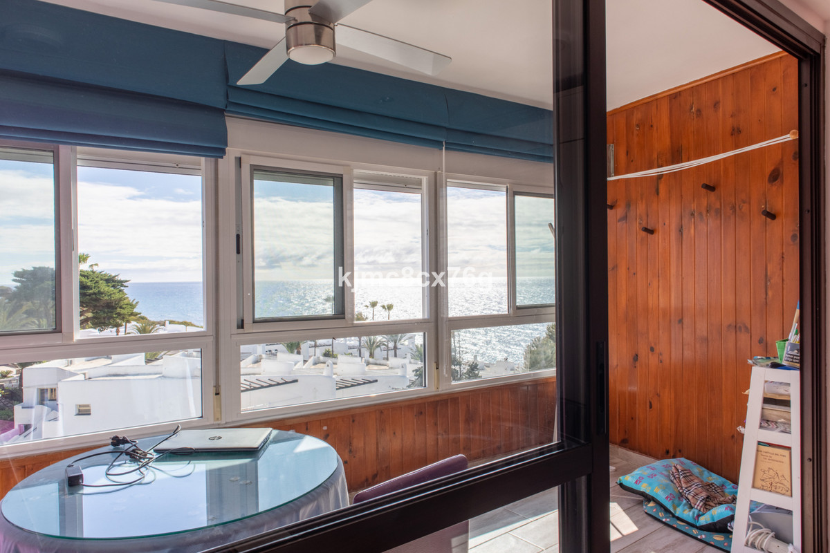 出售;很棒的一室公寓位于海滨。卡拉洪达。米哈斯·科斯塔。