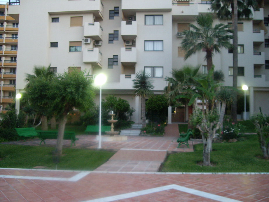 Pieni huoneisto loma La Carihuela - Los Nidos (Torremolinos)