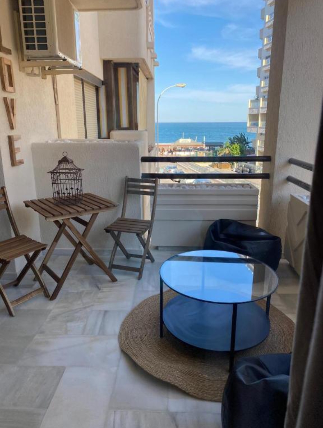 Pieni huoneisto myynnissä La Carihuela - Los Nidos (Torremolinos)