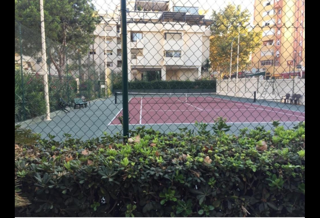 Pieni huoneisto myynnissä La Carihuela - Los Nidos (Torremolinos)