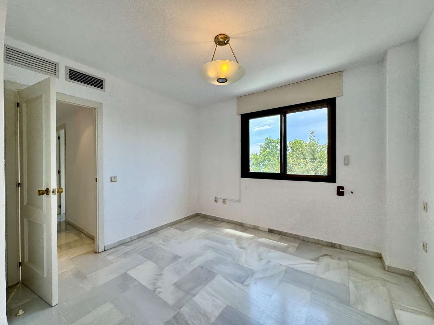 Apartment for sale in Torremolinos